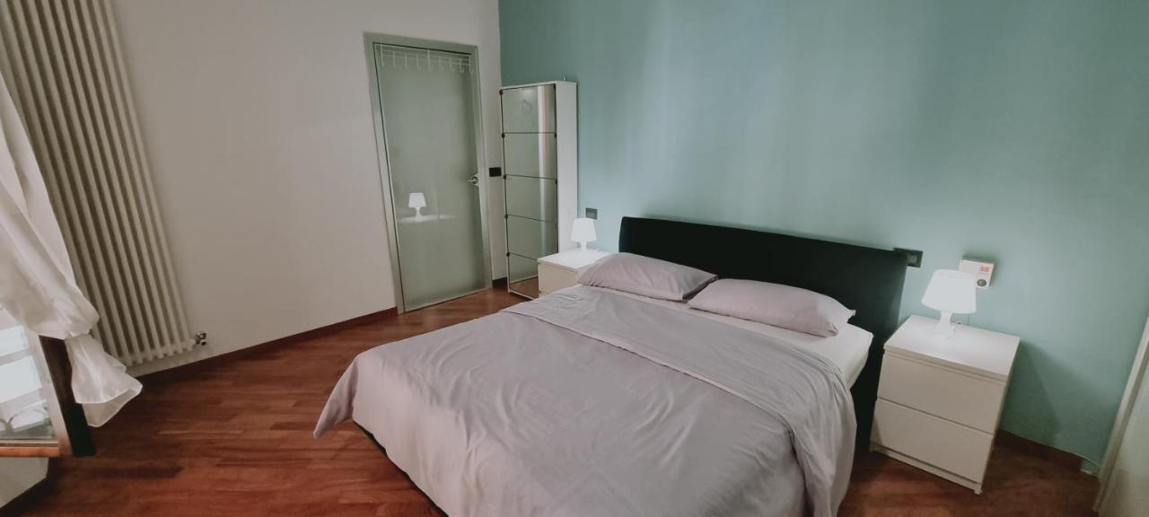 Crociali Apartment Bologna Luaran gambar