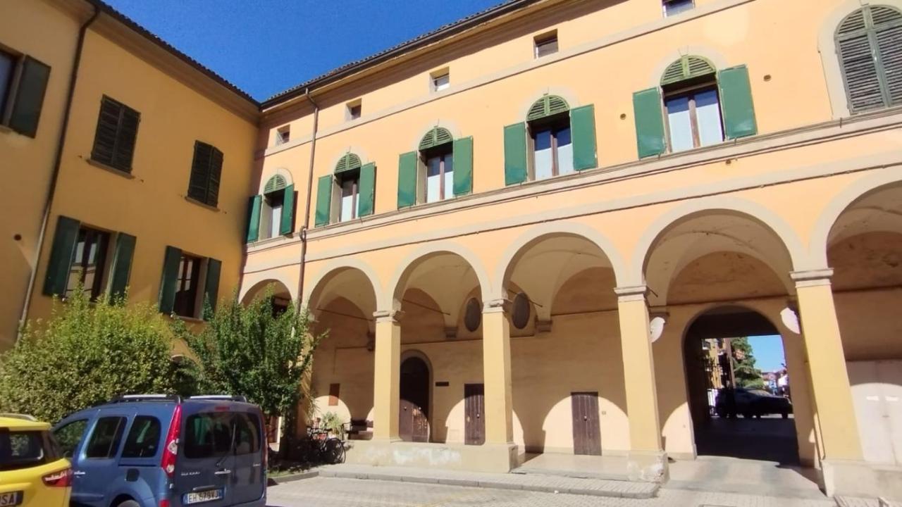 Crociali Apartment Bologna Luaran gambar