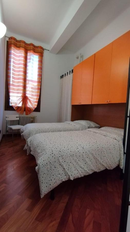 Crociali Apartment Bologna Luaran gambar